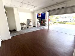Tampines Street 81 (D18), Retail #599586351